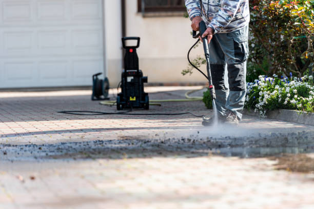 Best Garage Pressure Washing  in Dover, TN